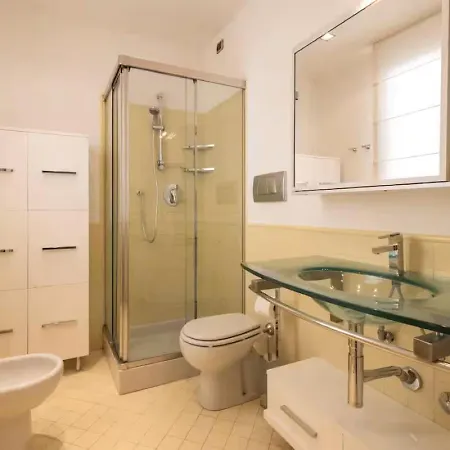 The Byzantine Palace, Centro Appartement