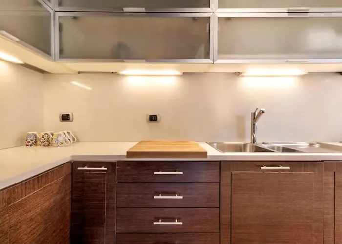 The Byzantine Palace, Centro * 라벤나