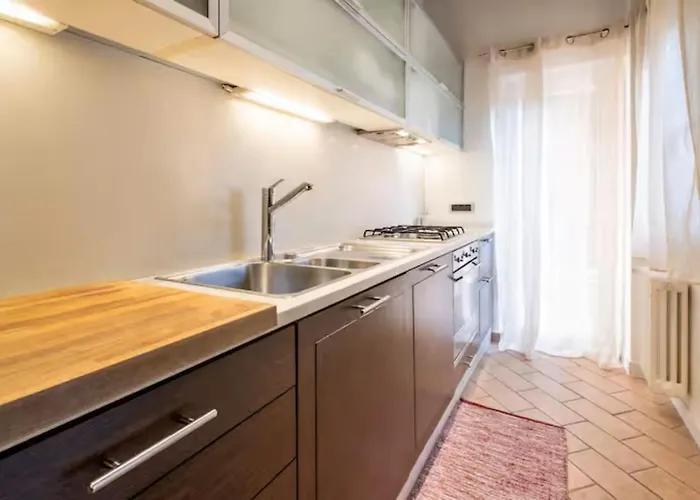 The Byzantine Palace, Centro * 라벤나